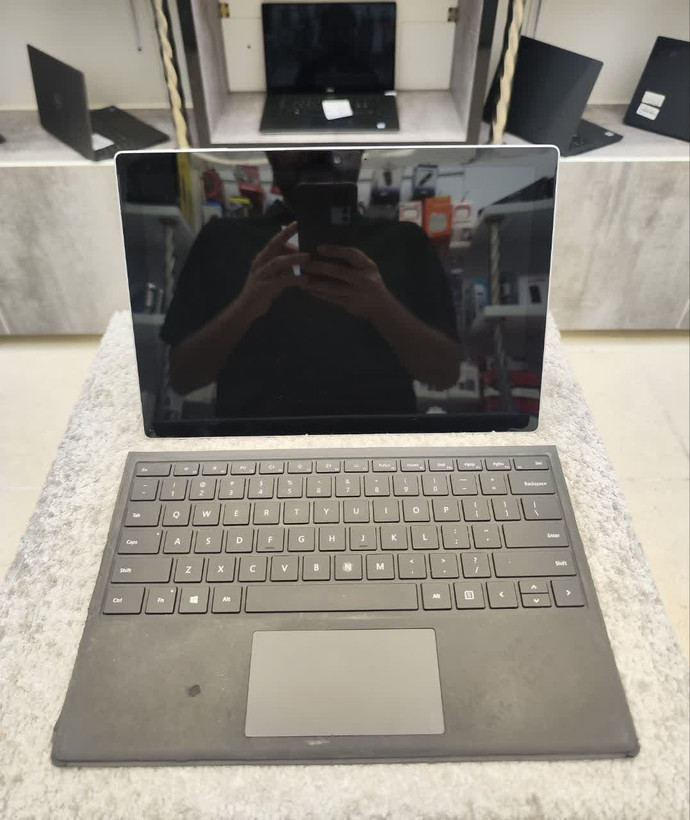 لپ تاپ مایکروسافت سرفیس Microsoft Surface pro 5